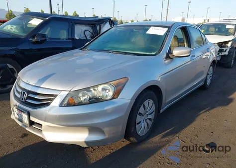 2012 Honda Accord 2.4 Lx из США, поврежденный, VIN 1HGCP2F38CA158785
